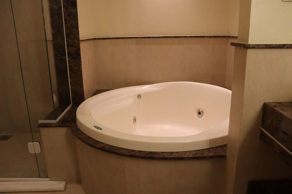 Kayros Business Hotel จารากัว ดู ซุล ภายนอก รูปภาพ